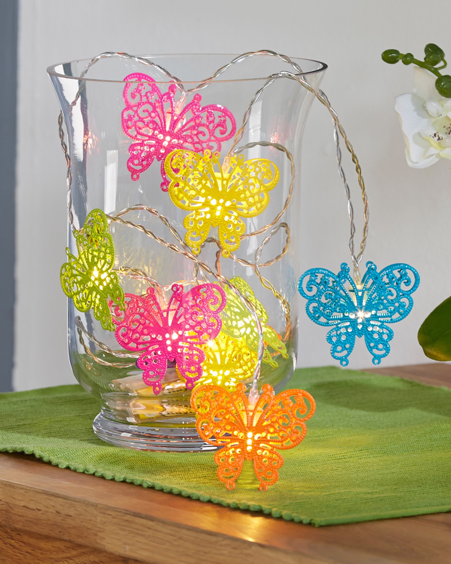 LED-Lichterkette mit Schmetterlingen